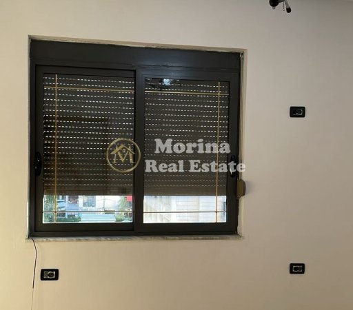 Tirane, jepet me qera apartament 2+1 Kati 4, 85 m² 600 € (Laprake)