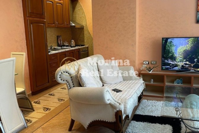 Tirane, jepet me qera apartament 1+1 Kati 9, 70 m² 800 € (Rruga e Kosovarve)