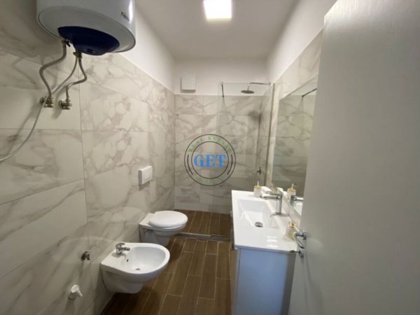 Durres, shitet apartament 2+1+2 + Verand, Kati 3, 176 m² 199.000 € (Vollga)