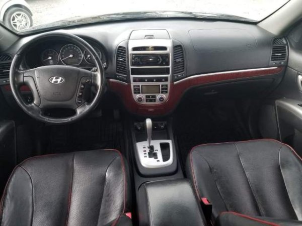 Tirane, jap me qera xhip Hyundai Santa Fe Viti 2007, 5.000 Leke