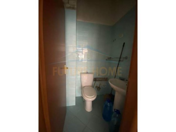 Tirane, shitet ambjent biznesi Kati 1, 30 m² 45.000 Euro (Don Bosko)