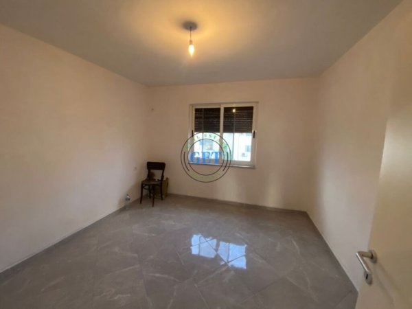 Durres, shitet apartament 1+1 Kati 3, 63 m² 67.000 € (Drejtoria e Policise)