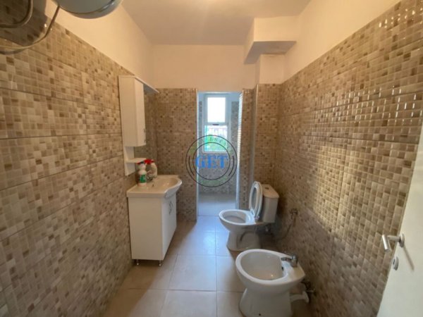 Durres, shitet apartament 1+1 Kati 3, 63 m² 67.000 € (Drejtoria e Policise)