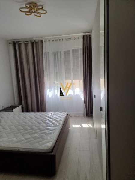 Tirane, jepet me qera apartament 1+1+Ballkon Kati 3, 63 m² 650 € (RRUGA MEDAR SHTYLLA)