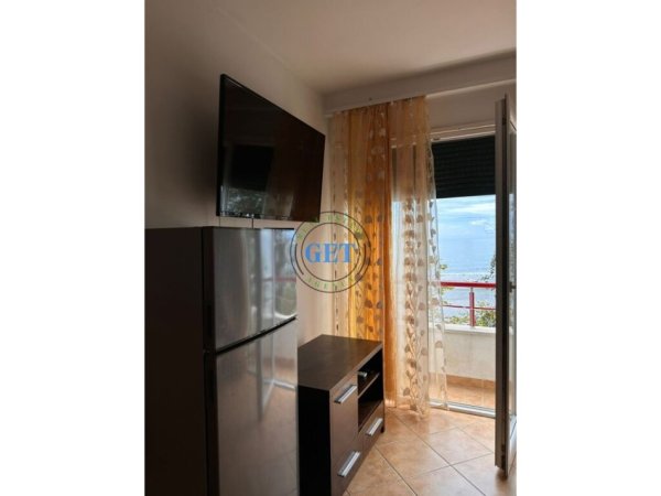 Durres, jepet me qera apartament 1+1+Ballkon Kati 1(banim), 50 m² 400 € (Plazh)