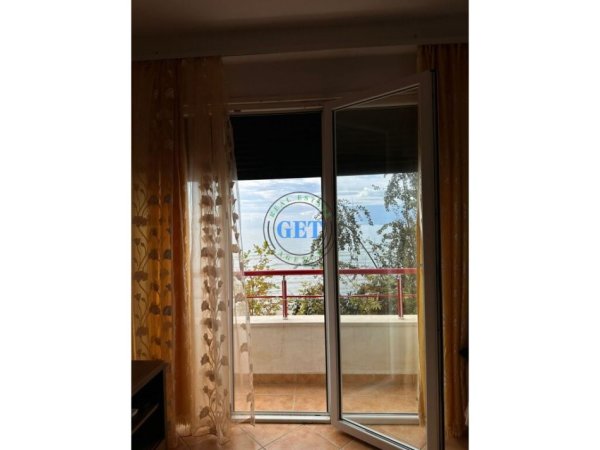 Durres, jepet me qera apartament 1+1+Ballkon Kati 1(banim), 50 m² 400 € (Plazh)