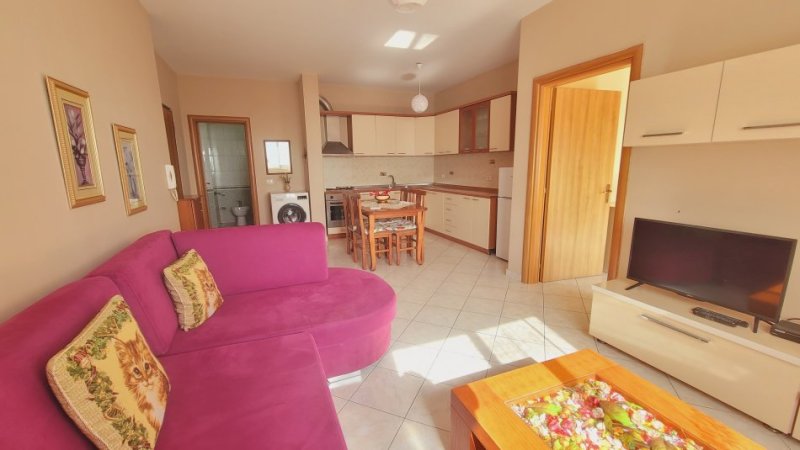 !!DHENE!!Durres, jepet me qera apartament 1+1+Ballkon Kati 3, Vollga, Durres 320 €