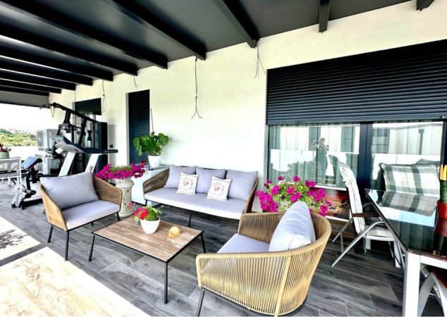 Me Qera: 3+1 +2wc & Verandë e Madhe 📍Sofia Residence - TEG (Perballe) ++2 P.Parkimi | Modern Design ( 2.500 €/muaj )