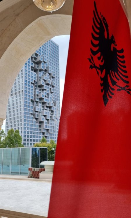 Découverte en Albanie.Les trésors culturels et naturels.