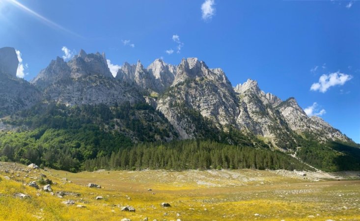 Découverte en Albanie.Les trésors culturels et naturels.