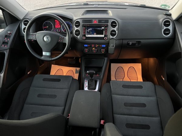 VW TIGUAN 2.0 NAFTE 👉 2009 👈 Kambio AUTOMATIKE - NAVI 8.700 €