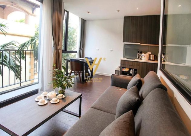Tirane, jepet me qera apartament 2+1+Ballkon Kati 5, 90 m² 850 € (BULEVARDI ZOGU I PARE)