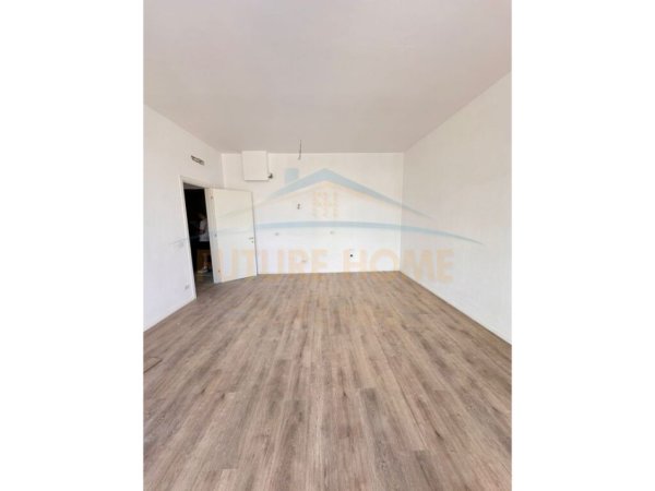 Tirane, shitet apartament 1+1+Ballkon Kati 1, 71 m² 117.000 € (ish Dogana)