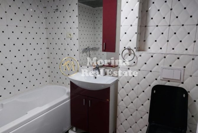 Tirane, jepet me qera apartament 2+1 Kati 5, 75 m² 690 € (Shallvaret)