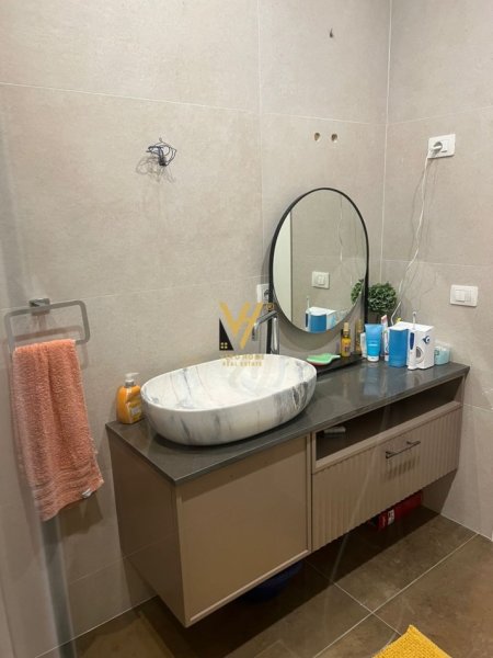 Apartament 3+1+Ballkon Kati 1, 115 m² 1.000 € (KODRA E DIELLIT)