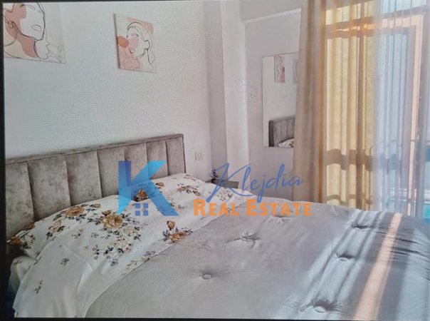 Tirane, jap me qera apartament 2+1+Ballkon Kati 9, 94 m² 650 € (Stacioni i Trenit)