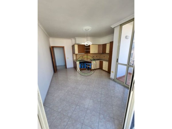 Durres, shitet apartament 2+1 Kati 6, 105 m² 117.000 € (Plazh Iliria)