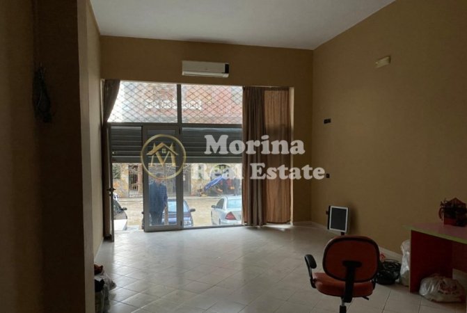 Tirane, shitet dyqan Kati 0, 55 m² 100.000 € (Astir /Rruga Loni Ligori)