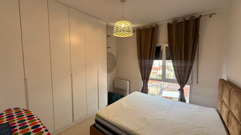 Tirane, jepet me qera apartament 1+1 Kati 4, 70 m² 550 € (Rruga Bardhyl)
