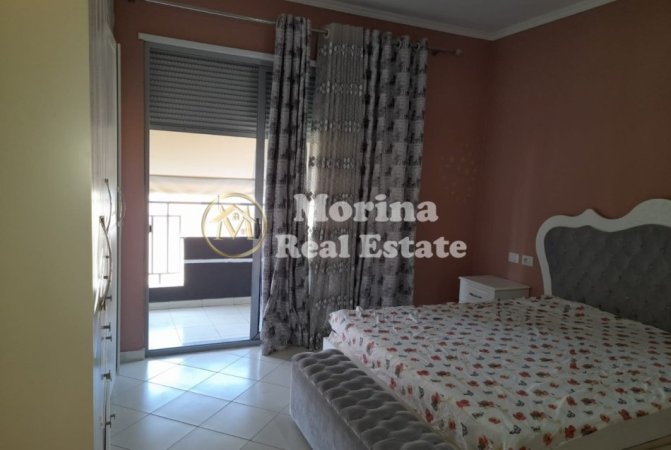Tirane, jepet me qera apartament 2+1 Kati 3, 117 m² 550 € (Fresku)