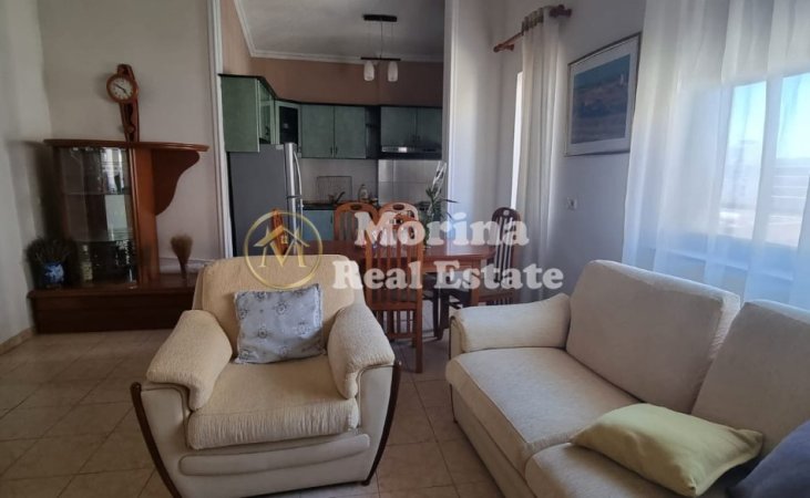 Tirane, jepet me qera apartament 2+1 Kati 5, 130 m² 600 € (Spitali Nr 5)