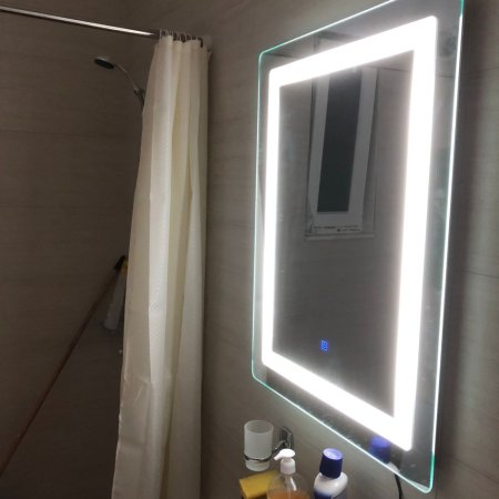 Tirane, jepet me qera apartament 1+1+Ballkon+ 1 depo+ parking, Kati 50'000 leke ne muaj Prane spitalit amerikan 3)