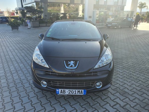 Fier, shes makine Peugeot 207 CC 1.6 Automat Klima Benzin, e zeze automatik Klima 119.000 km 1 €