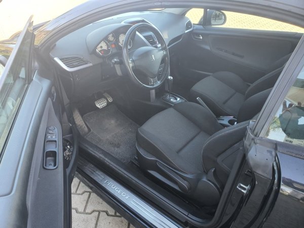Fier, shes makine Peugeot 207 CC 1.6 Automat Klima Benzin, e zeze automatik Klima 119.000 km 1 €