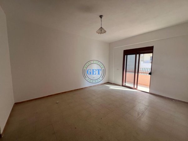 Durres, shitet apartament 1+1 Kati 5, 72 m² 75.000 € (Plazh Hekurudha)
