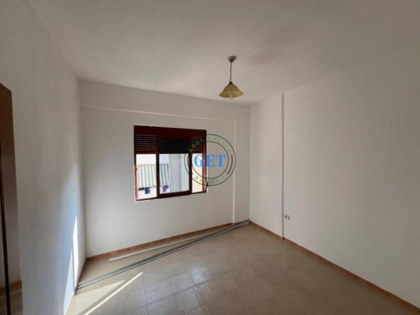 Durres, shitet apartament 1+1 Kati 5, 72 m² 75.000 € (Plazh Hekurudha)