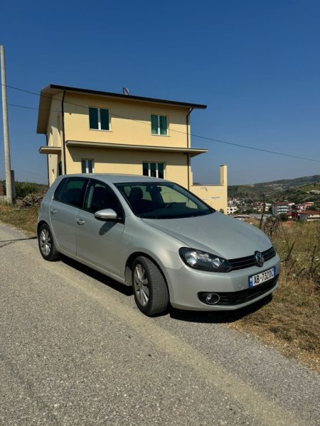 Lushnje, shes makine Volkswagen Benzin+Gaz, gri metalizato manuale Klima 6.000 €