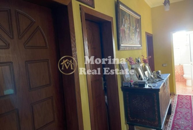 Tirane, jepet me qera shtepi 3+1 Kati 3, 90 m² 800 € (Ish Fusha Aviacionit)