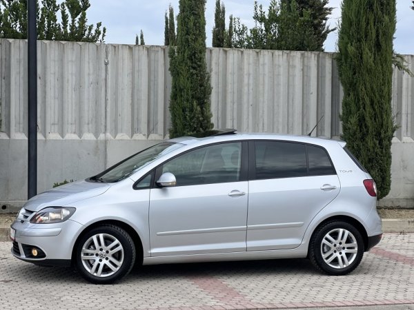 VW GOLF PLUS 1.9 NAFTE 👉 2008 👈 KAMBIO MANUALE 4.600 €