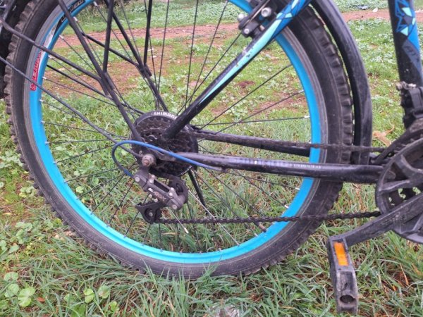 Tirane, shes biciklete per meshkuj Meilda 8600 blu 1 €