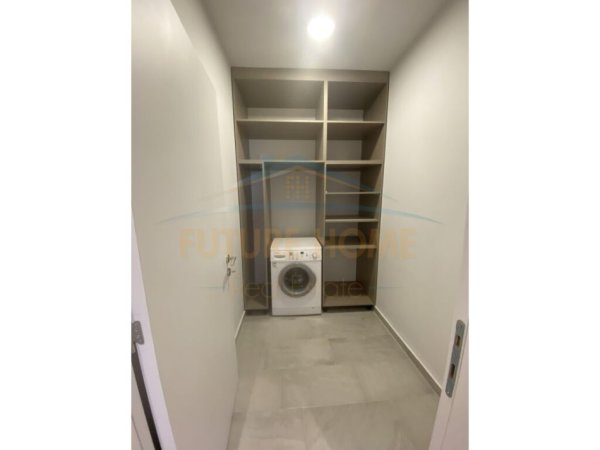 Tirane, jepet me qera apartament 2+1+Ballkon Kati 8, 114 m² 600 € (REZIDENCA FUTURE HOME UNAZA E RE)