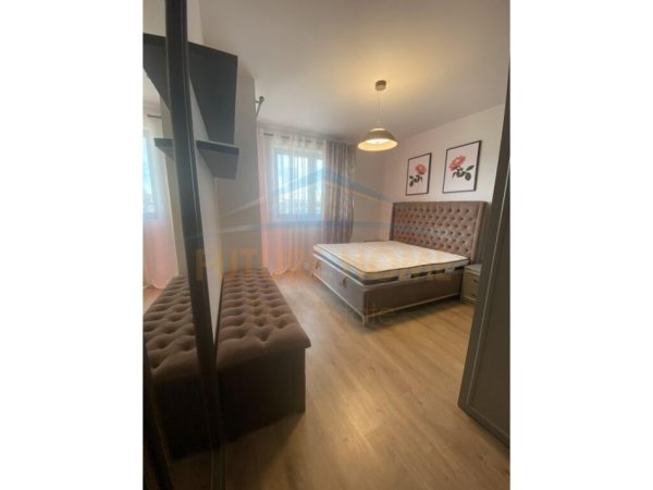 Tirane, jepet me qera apartament 2+1+Ballkon Kati 8, 114 m² 600 € (REZIDENCA FUTURE HOME UNAZA E RE)