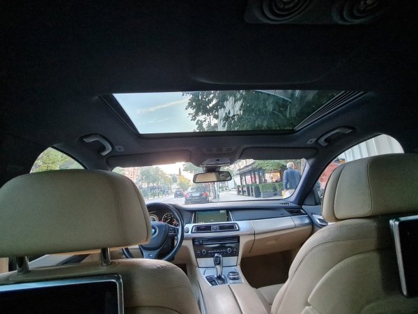Urgjent!!! Tirane, shes BMW Seria 730D XDrive, viti 2015, 19.900 € i diskutueshem