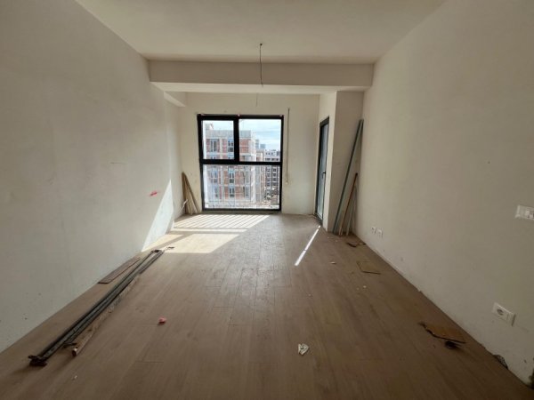 Tirane, shitet apartament 1+1+Ballkon Kati 7, 67 m² 117000 € (Bulevardi i RI)