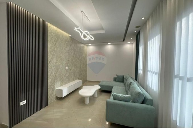 Tirane, jepet me qera apartament 1+1 Kati 2, 70 m² 500 € (Don Bosko - Jordan Misja,)