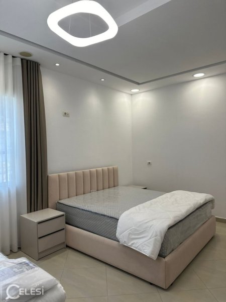 Tirane, jepet me qera apartament 1+1+Ballkon Kati 2, 70 m² 500 € (JORDAN MISJA)