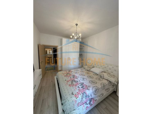 Durres, jepet me qera apartament 2+1+Ballkon Kati 1, 75 m² 300 € (DURRES)