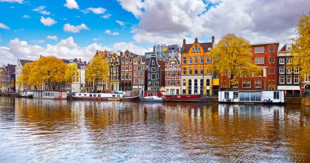 Hollande, oferte City-tour | Vizita qytetesh AMSTERDAM – GIETHORN -- ROTERDAM -- HAGE -- BRUKSEL 4 Dite (3 Netë) Nisje 28 Nentor