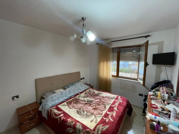 Tirane, shitet apartament 1+1 Kati 3, 54 m² 75.000 € (Allias)