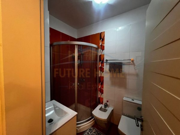 Durres, jepet me qera apartament 1+1+Ballkon Kati 11, 94 m² 600 € 