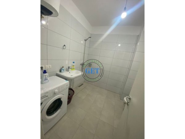 Durres, jepet me qera apartament 2+1 Kati 1, 90 m² 500 € (Stacioni i Trenit)