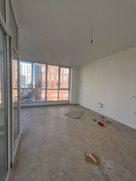 Tirane, jepet me qera apartament 1+1+Ballkon Kati 1, 65 m² 400 € (Jordan Misja)