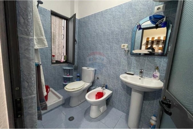 Tirane, shitet apartament 1+1+Aneks+Ballkon Kati 5, 80 m² 105.000 € (Don Bosko)