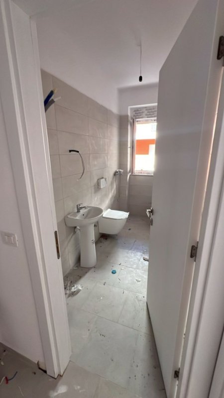 Shitet Apartament 2+1 ne Shengjin  110.000 €