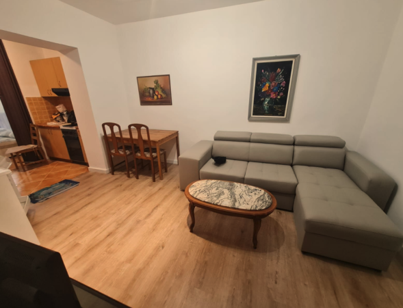 Tirane, jepet me qera apartament 1+1 Kati 3, 62 m² 540 € (Myslym Shyri)