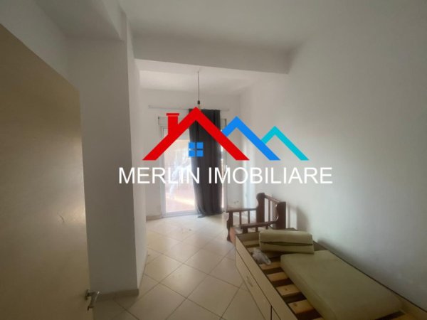 Tirane, jepet me qera apartament 1+1 Kati 0, 110 m² 400 € (Kodra e diellit)